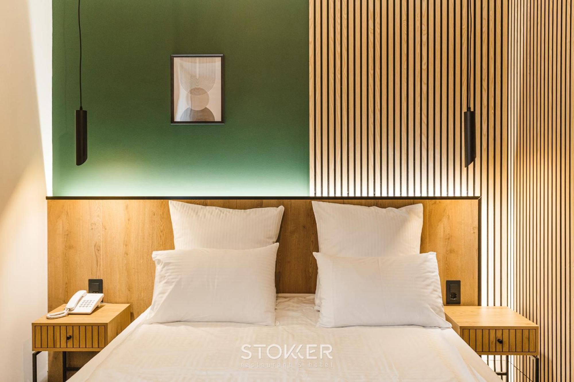 Stokker Hotel Орадя Экстерьер фото